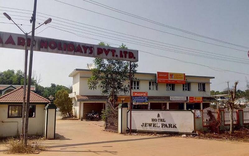 Jewel Park Hotel, Kundapura 4